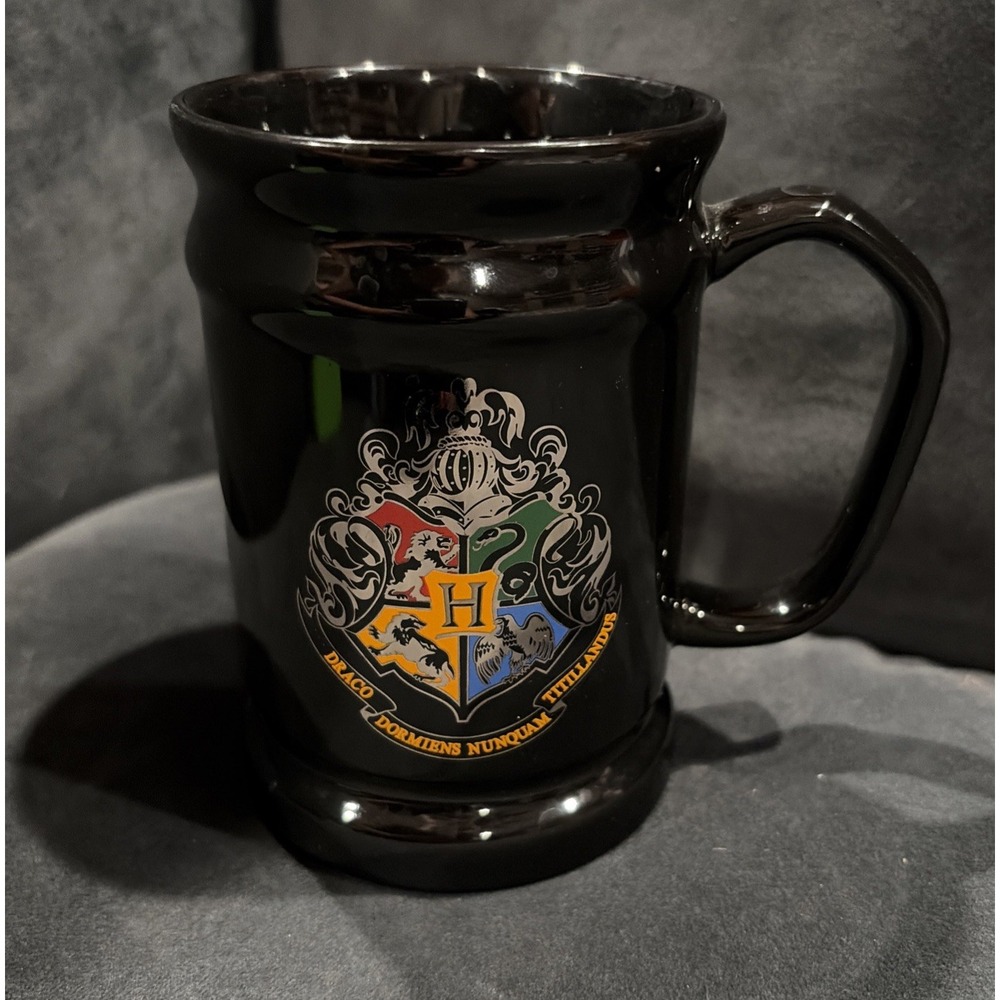 Harry Potter Mug Universal Studios Wizarding World Of  Hogwarts Crest